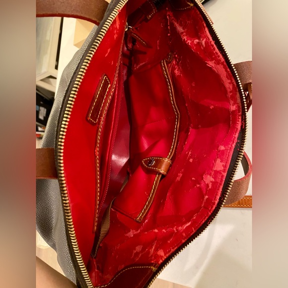 Dooney and Bourke brown leather satchel - Picture 12 of 12